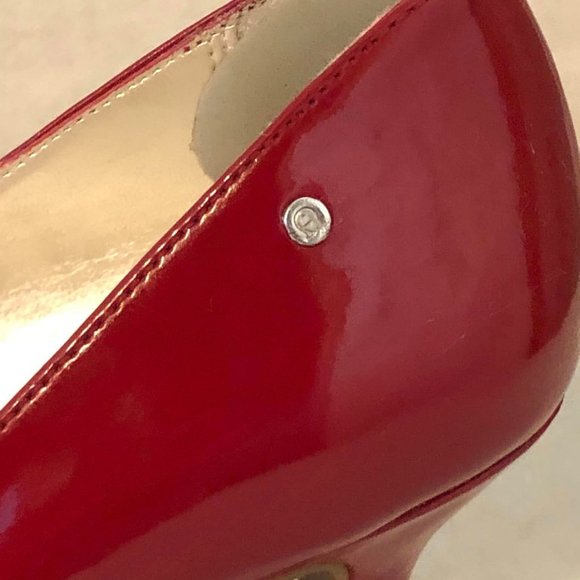 Size 6.5 Women's Etienne Aigner Red High Heel Pumps - Picture 8 of 10